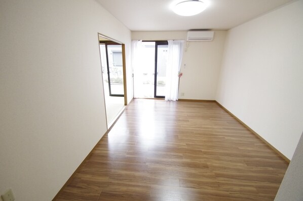 パルテノンロイヤルBの物件内観写真